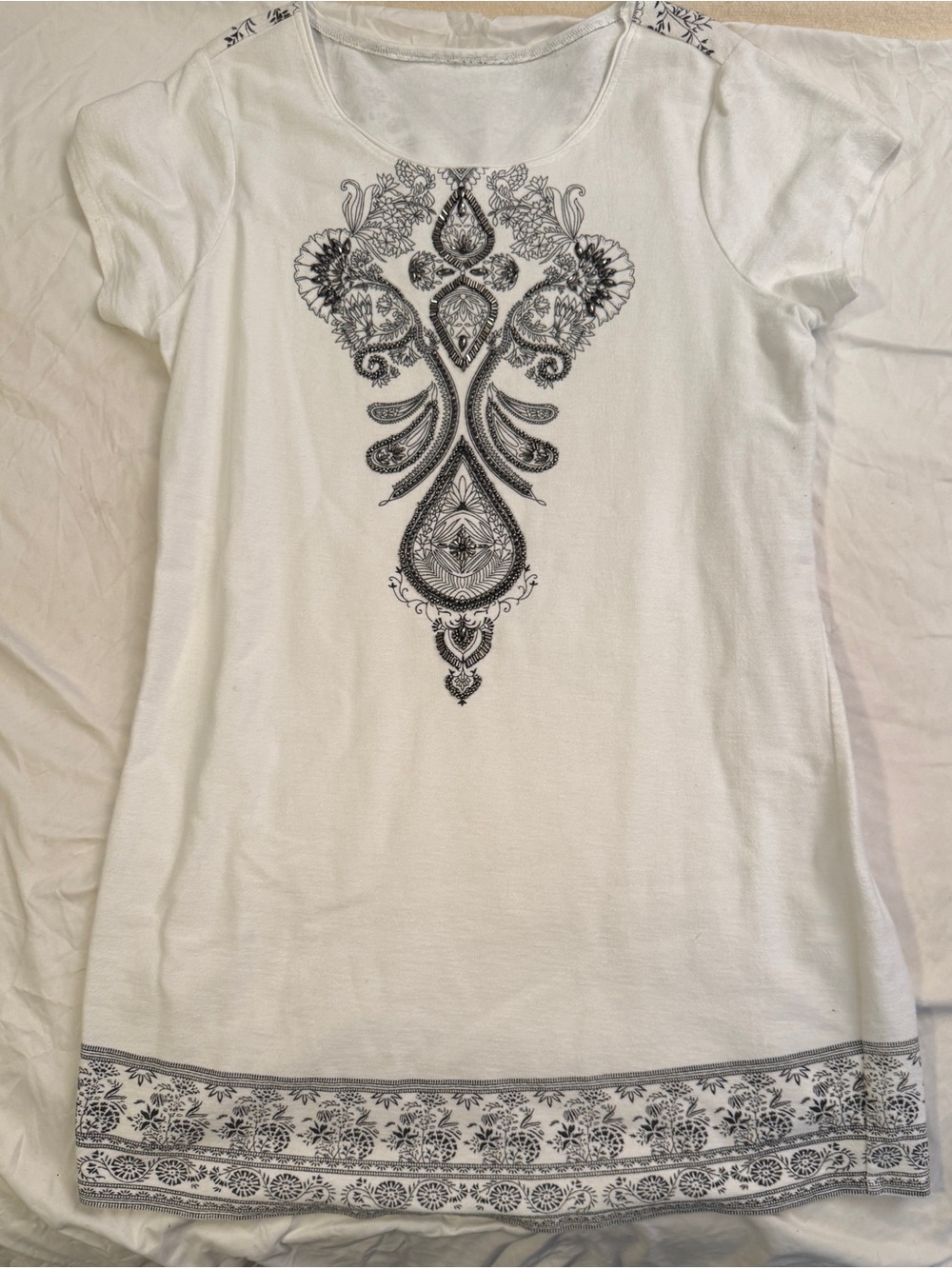 White Women's Scoop Neck Tee with grey metal beading and print